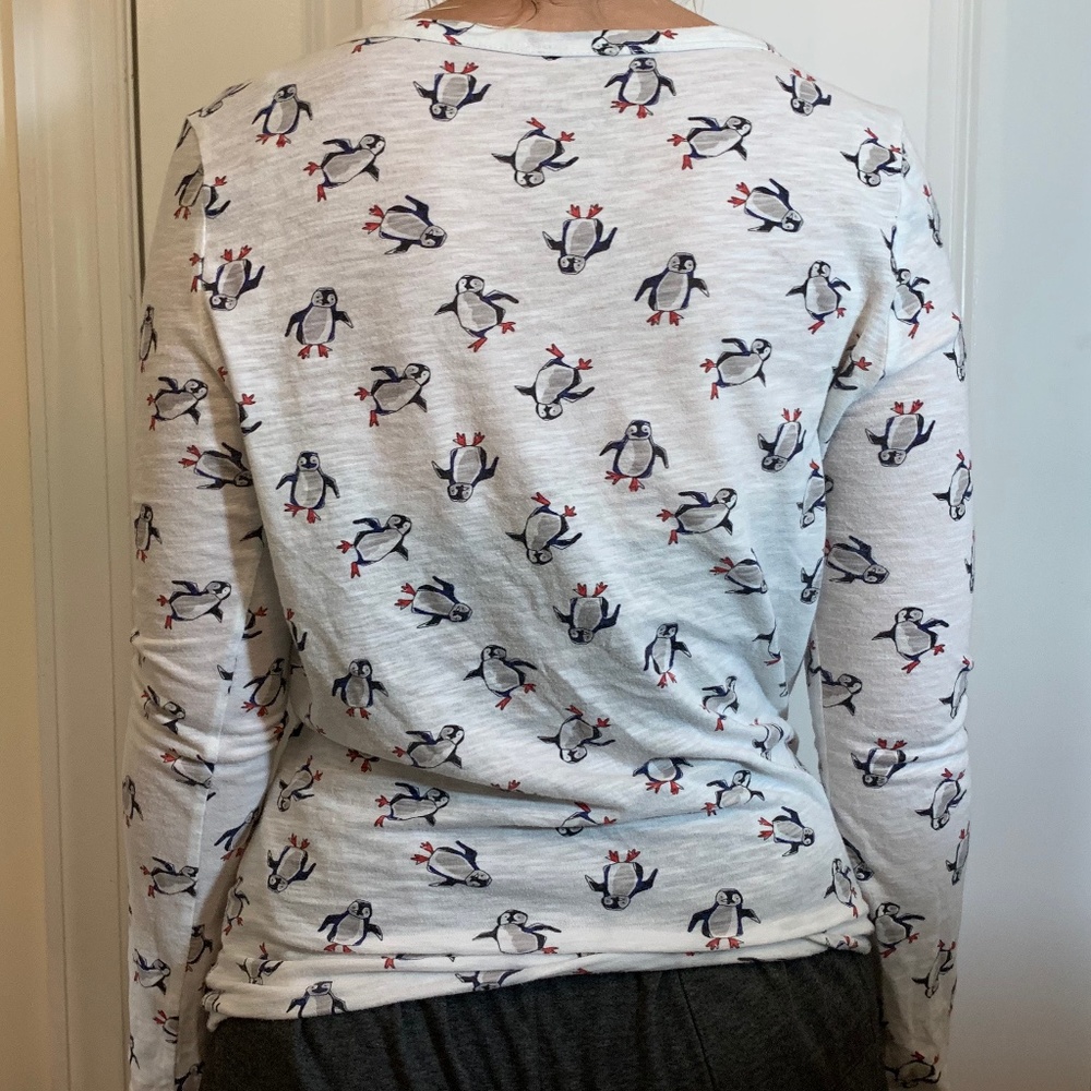Aeropostale Long Sleeve T Cute Penguin - Picture 3 of 12